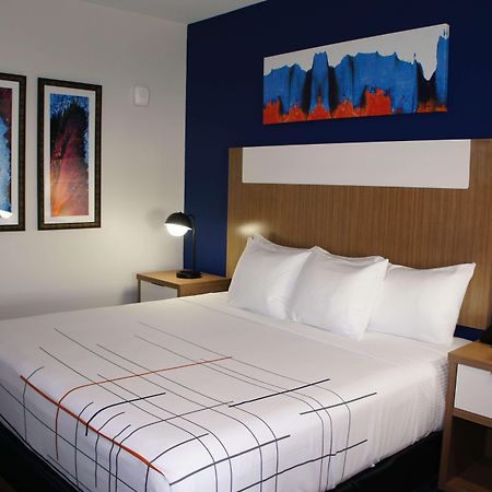 La Quinta Inn & Suites Katy-Mills By Wyndham Katy Extérieur photo